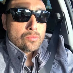 Meet your Posher, Adam